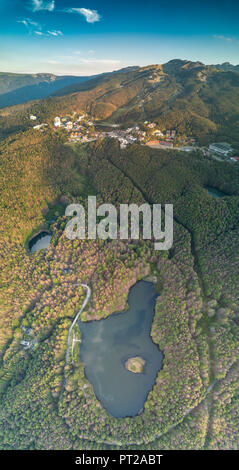 Vista aerea della montagna, comune di Ventasso, provincia di Reggio Emilia, Emilia Romagna distretto, Italia, Europa Foto Stock