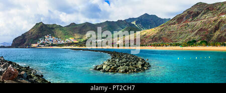 Impressionante Playa de la Teresitas,vista panoramica,Tenerife island,Spagna. Foto Stock