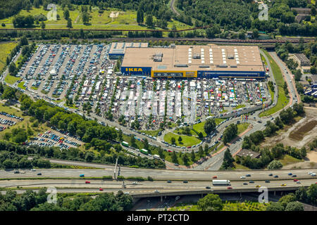 Arredamento IKEA mercato, il mercato delle pulci a IKEA Duisburg-Nord all'interscambio Duisburg-Nord, discount arredamento, autostrada A42 e l'autostrada A59, Duisburg, la zona della Ruhr, Nord Reno-Westfalia, Germania Foto Stock