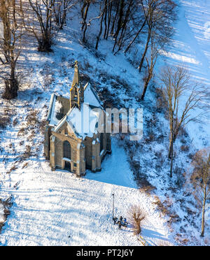 Vista sulla città vecchia di Arnsberg neve in inverno, Arnsberg, Sauerland, Nord Reno-Westfalia, Germania Foto Stock