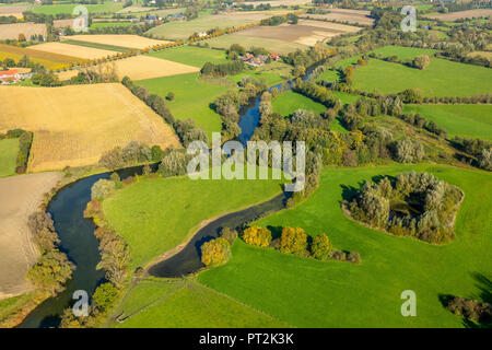 Lippe meandro sul confine della città tra Werne e Bergkamen, Lippe torna acqua, fiume Lippe, riserva naturale, Lippe golene, Lünen, zona della Ruhr, Nord Reno-Westfalia, Germania Foto Stock