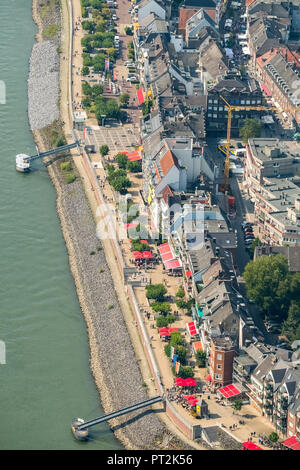 La passeggiata sul lungofiume del Reno, Reno, Emmerich, Basso Reno, Nord Reno-Westfalia, Germania Foto Stock