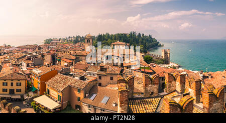 Sirmione Lago di Garda veronese, Veneto, Italia Foto Stock