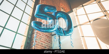 Il palloncino sul cinquantesimo compleanno Foto Stock