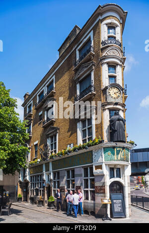 Inghilterra, Londra, la città di Londra, il Frate nero Pub Foto Stock