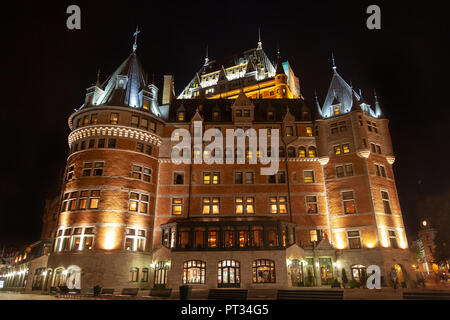 La città di Quebec, Canada - 21 AGO 2012: la storica Chateau Frontenac è stata aperta nel 1893 nella città alta della Vecchia Québec, Canada. Il Chateauesque-stile Foto Stock
