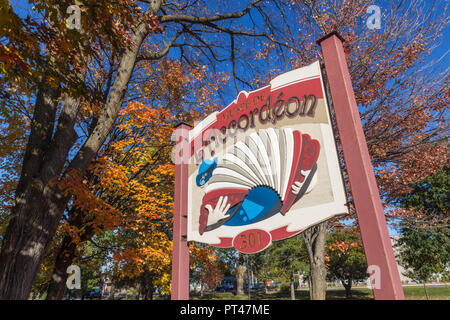 Canada Quebec, Chaudieres-Appalaches Regione, Montmagny, Museo della fisarmonica, segno Foto Stock