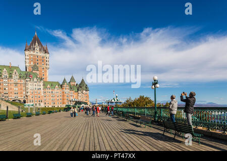 Canada Quebec, Quebec City, Chateau Frontenac e terrazza Dufferin Foto Stock