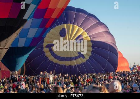 Il 6 ottobre 2018 La quarantasettesima Albuquerque International Balloon Fiesta in Albuquerque, New Mexico 2018. Immagine di credito Ã' © Lou Novick/Cal Sport Media Foto Stock