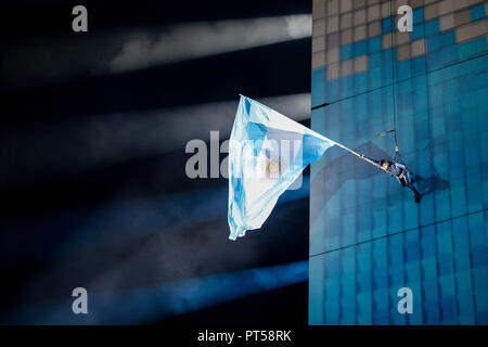 Buenos Aires, Argentina. 06 ott 2018. Cerimonia di apertura della conferenza di Buenos Aires Olimpiadi della Gioventù 2018, davanti all'obelisco della città di Buenos Aires, Argentina. Credito: Marcelo Machado de Melo/FotoArena/Alamy Live News Foto Stock