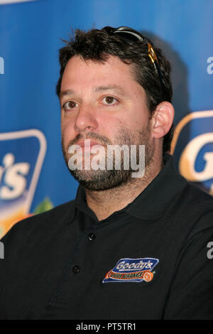 Goody della polvere di mal di testa ha annunciato che Tony Stewart sarà alla guida in due NASCAR Busch Series gare per Goody di questa stagione, al Daytona International Speedway di Daytona Beach, Florida il 16 febbraio 2007. Foto Stock