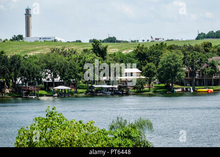 Florida,Lake Placid,Lake June-in-Winter,CLOSED Observation Tower,Waterfront Homes,Visitors Travel tour turistico punto di riferimento turistico cu Foto Stock