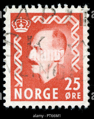 Con timbro postale timbro dalla Norvegia nel re Haakon serie VII rilasciato in 1950 Foto Stock