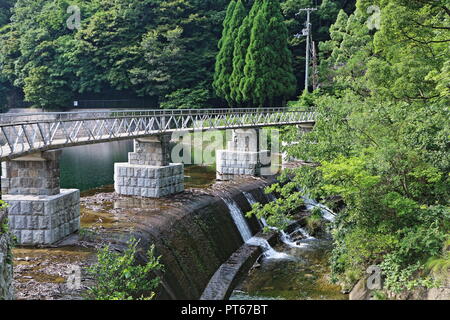 Diga Nunobiki Passerella Ponte, Nunobiki, Chuo-Ku, Kobe, Giappone Foto Stock