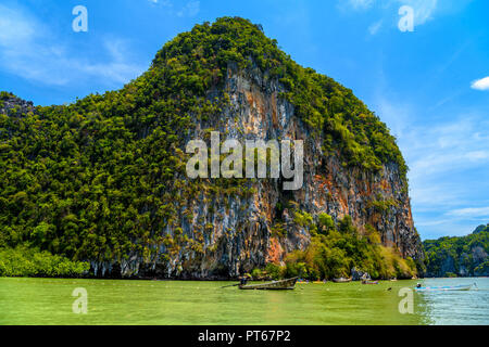 Ko Thalu Ok, Krasom, Takua Thung, Ao Phang-nga Parco Nazionale, Thailandia Foto Stock