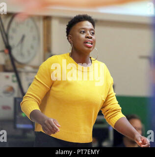 Bad aibling, Germania. 6 Ottobre, 2018. headcoach Ciara IGLEHART (Bad Aibling/US), .tedesco Womans Basketball League 2018/19, Oct 06, 2018 Firegirls Bad Aibling vs Eintracht Braunschweig, Firedome Bad Aibling, Credito: Wolfgang Fehrmann/ZUMA filo/Alamy Live News Foto Stock