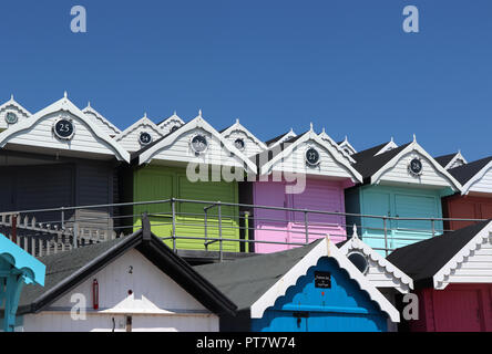 Spiaggia numerati capanne Foto Stock