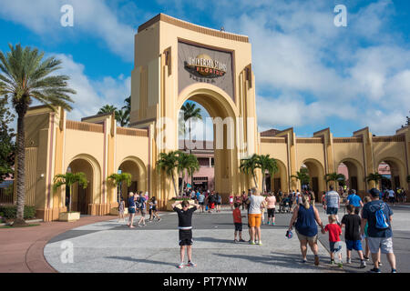Ingresso agli Universal Studios Florida, il parco a tema di Orlando, Florida. Foto Stock