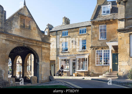 Sala Mercato, High Street, Chipping Campden, Gloucestershire, England, Regno Unito Foto Stock