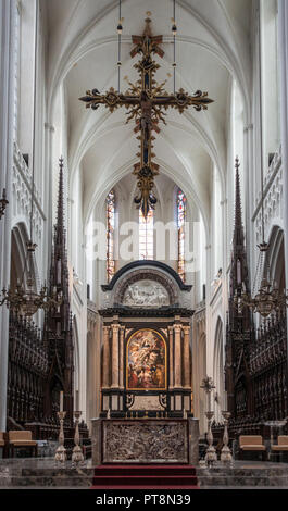 Anversa, Belgio - 24 Settembre 2018: l'Assunzione della Vergine Maria dipinto di Rubens sopra altare principale a Onze-Lieve-Vrouw Cattedrale di Nostra Signora Foto Stock