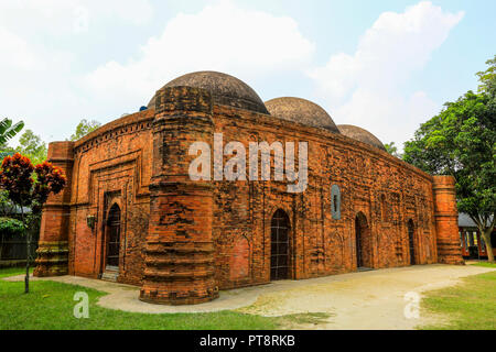 La Moschea Kherua (1582) a Sherpur. Bogra, Bangladesh. Foto Stock