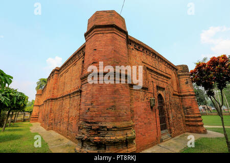 La Moschea Kherua (1582) a Sherpur. Bogra, Bangladesh. Foto Stock