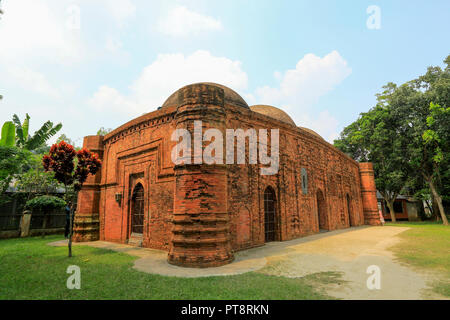 La Moschea Kherua (1582) a Sherpur. Bogra, Bangladesh. Foto Stock