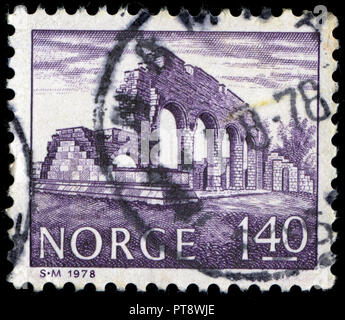 Con timbro postale timbro dalla Norvegia nella serie di edifici pubblicato nel 1978 Foto Stock
