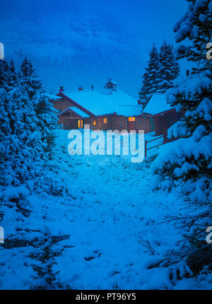 Il Monte Assiniboine Provincial Park è un parco provinciale in British Columbia, Canada, situato intorno al Monte Assiniboine. Foto Stock