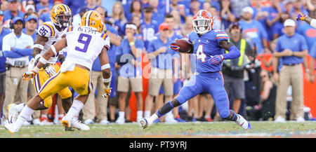 6 Ottobre - Gainesville, FL, Stati Uniti: Florida Gators running back Kadarius Toney (4) durante la seconda metà del NCAA Football azione contro la LSU Tigers presso la University of Florida. (Gary Lloyd McCullough/Cal Sport Media) Foto Stock