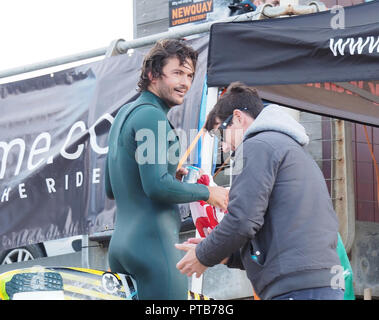 British campionati di surf e British Cup 2018, Mens aprire winnerJay Quinn 35 anni Nuova Zelanda nato in rappresentanza del Galles, Roxy womens vincitore Lucia Foto Stock