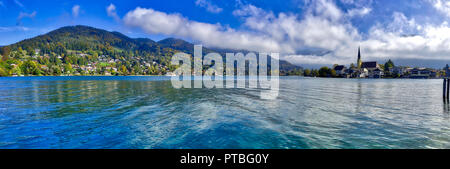 DE - Baviera: vista panoramica di Rottach-Egern e lago Tegernsee HDR-immagine) Foto Stock