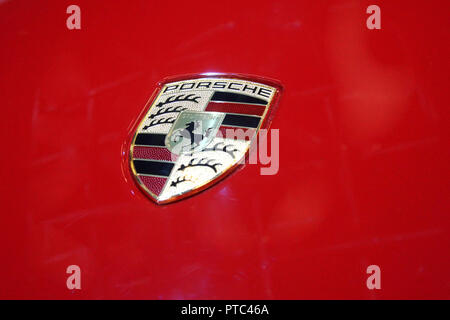 Montreal, Canada,17,Gennaio,2015.Close-up di una Porsche auto emblema.Credit:Mario Beauregard/Alamy Live News Foto Stock