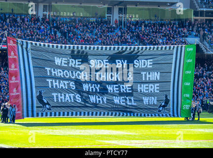 Collingwood football club banner in 2018 AFL Grand Final di MCG Melbourne Victoria Australia. Foto Stock