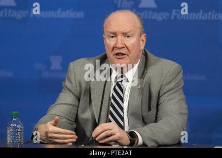 Washington, DC, Stati Uniti d'America. 9 Ott, 2018. ANDY MCCARTHY, redattore, Rassegna Nazionale ed ex assistente U.S. Avvocato per il Southern District di New York, parlando all'Heritage Foundation in Washington, DC il 9 settembre 2018. Credito: Michael Brochstein/ZUMA filo/Alamy Live News Foto Stock