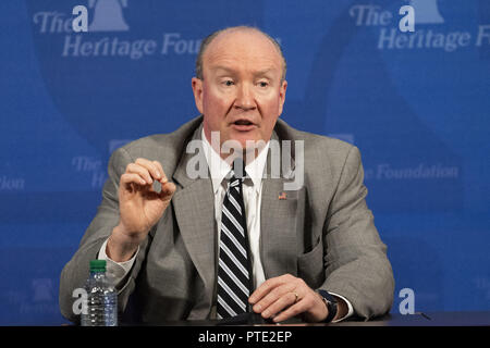 Washington, DC, Stati Uniti d'America. 9 Ott, 2018. ANDY MCCARTHY, redattore, Rassegna Nazionale ed ex assistente U.S. Avvocato per il Southern District di New York, parlando all'Heritage Foundation in Washington, DC il 9 settembre 2018. Credito: Michael Brochstein/ZUMA filo/Alamy Live News Foto Stock