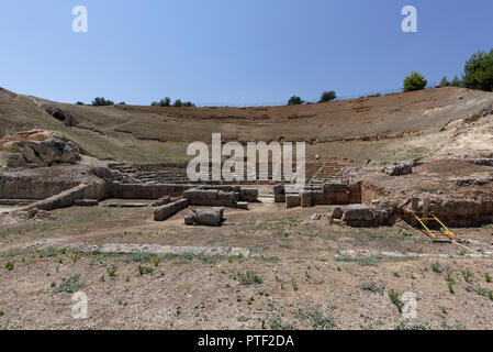 Il periodo ellenistico antico teatro all'antica città di Sikyon. Peloponneso. La Grecia. Il teatro fu costruito tra il 303 e il 251 A.C. un con modifiche Foto Stock