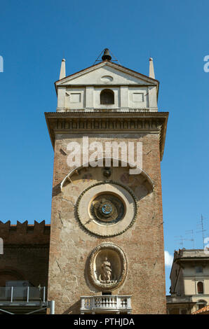 Torre dell'Orologio a Mantova, Lombardia, Italia Foto Stock