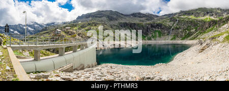 Cingino diga e lago, nel Parco Naturale di Alta Valle Antrona, Piemonte, Italia Foto Stock