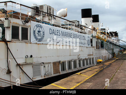 Il TS Queen Mary visto qui a Greenock, è uno dei più antichi Clyde costruito piroscafi nel mondo. Ella è stata salvata dal scrapyard, e ora siede ulteriormente fino al fiume Clyde vicino a Glasgow in attesa di restauri e riparazioni. Una carità è stato impostato per fare questo, sostenuto dall'attore scozzese, Robbie Coltrane. Esso sarà permanentemente ormeggiato sul fiume Clyde e usato come una istruzione e un centro di intrattenimento. Una grande nave ritorna alla Clyde, la casa della sua nascita tutti questi anni fa nel 1933. Data; 2018. Foto Stock