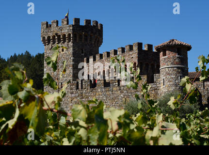 Castello di Amorosa cantina a Calistoga, California USA Foto Stock