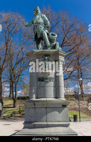 Monumento a Peter Jansen Wessel, meglio noto come Peder Tordensheld - una figura di spicco della marina danese durante la Grande Guerra del Nord, Vice Ammiraglio Foto Stock