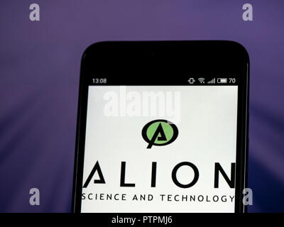Alion Science & Technology corp logo che si vede visualizzato sul telefono intelligente. Industria della difesa di società Foto Stock