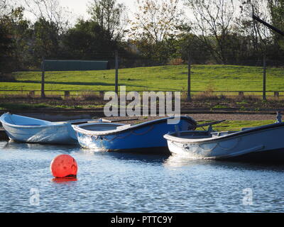 Sheerness, Kent, Regno Unito. Undicesimo oct, 2018. Regno Unito Meteo: una mattina di sole in Sheerness, Kent. Credito: James Bell/Alamy Live News Foto Stock