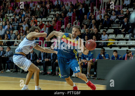 Andorra La Vella, Andorra. 10 ottobre, 2018. EURO CUP gioco tra Morabanc Andorra BC e BRECIA LEONNESA a Poliesportiu d' Andorra Stadium il 29 settembre 2018 a Andorra La Vella. Credito: Martin Silva Cosentino/Alamy Live News Foto Stock