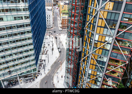 Londra Inghilterra,UK,Southwark,Bankside,vista sulla terrazza panoramica,NEO Bankside alto edificio di appartamenti, curving Street,UK GB inglese Europa,UK18082 Foto Stock