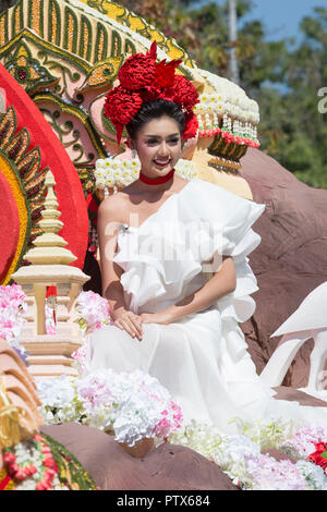 2017 festival dei fiori parade, Chiang Mai, Thailandia Foto Stock