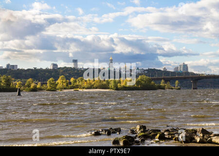 Scenic storico centro di Kiev cityscape. Vista generale Foto Stock