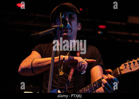 Milano Italia 1 ottobre 2018 Mona live presso Santeria Social Club © Roberto Finizio / Alamy Foto Stock