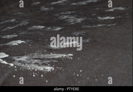 Schiuma per la pulizia del lettino, close-up Foto Stock